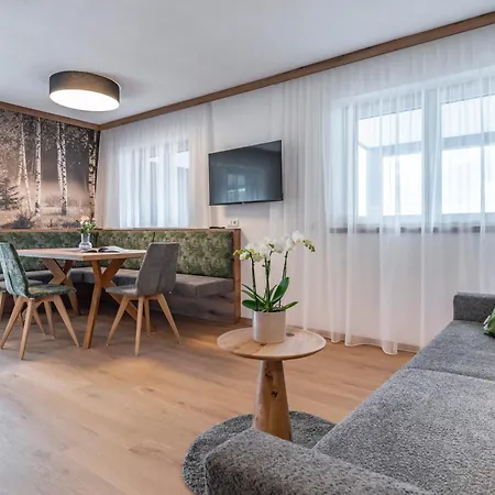 Kreuzjoch Apartmán *